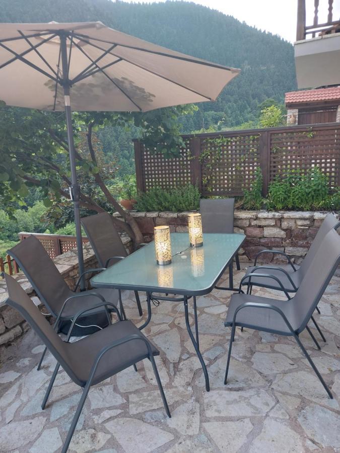 Maisonette Korfes-Κορφές-Μ Δύο Αυτόνομοι Όρoφοι Της Βίλας Κορφές Για Οικογένειες Και Μικρές Παρέες Karpenísion Exterior foto
